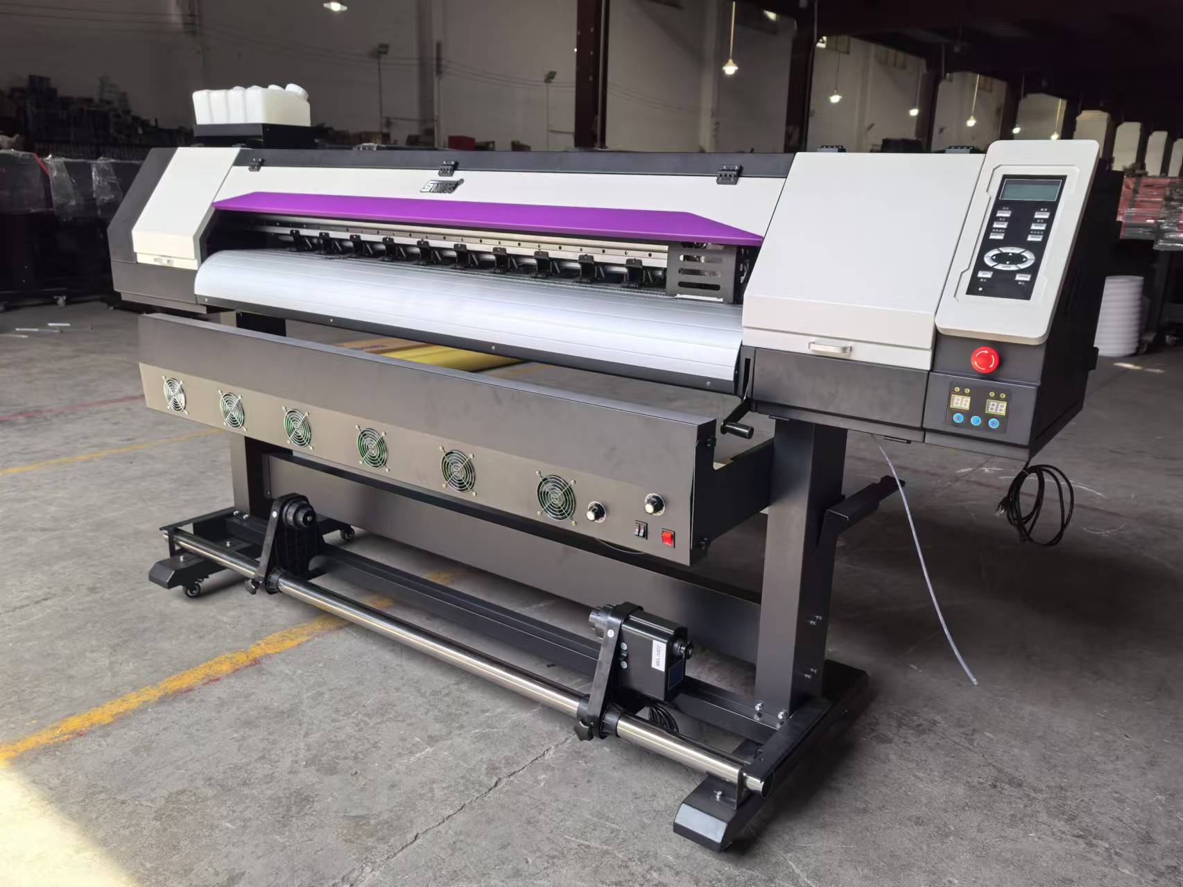 Commercial Printing Machine For Shirts - Machine d'impression grand format 1,6 m